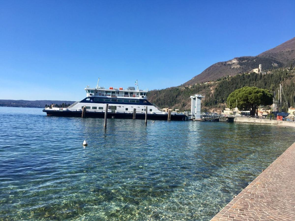 Casa Vacanze Gabbianella Villa Con Giardino Lungolago Maderno توسكولانو ماديرنو المظهر الخارجي الصورة