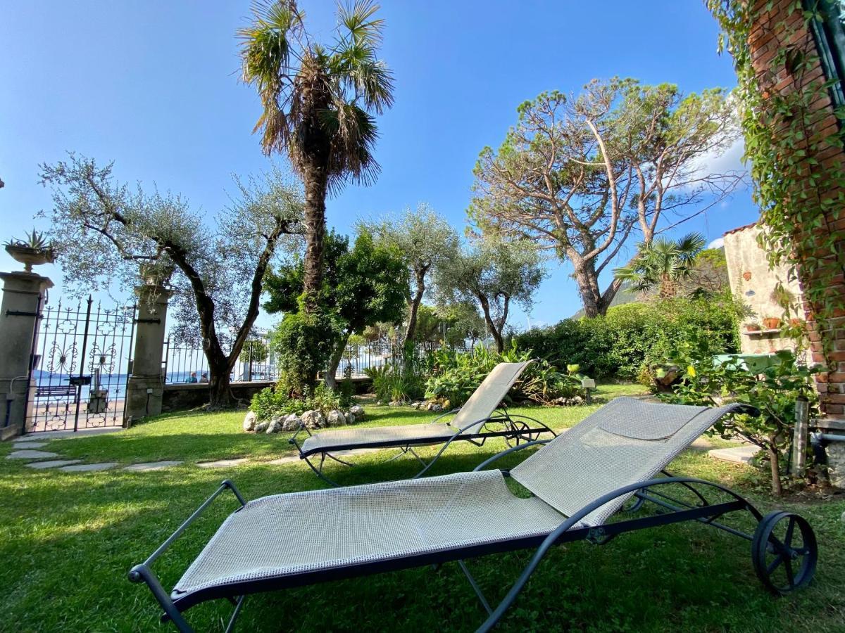 Casa Vacanze Gabbianella Villa Con Giardino Lungolago Maderno توسكولانو ماديرنو المظهر الخارجي الصورة