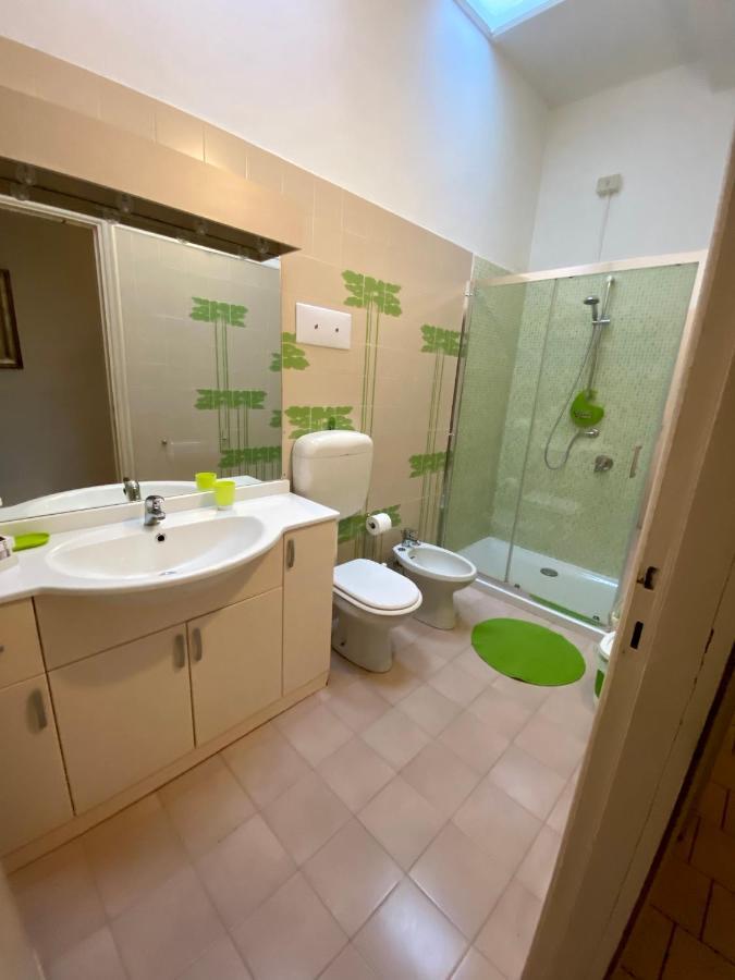 Casa Vacanze Gabbianella Villa Con Giardino Lungolago Maderno توسكولانو ماديرنو المظهر الخارجي الصورة