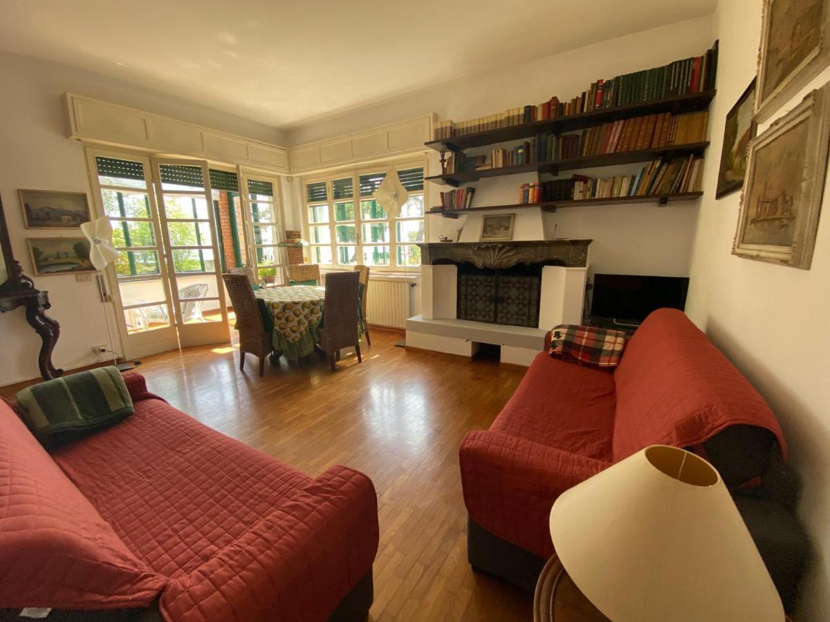 Casa Vacanze Gabbianella Villa Con Giardino Lungolago Maderno توسكولانو ماديرنو المظهر الخارجي الصورة